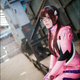 Illustration for article titled Dudes, Pokémon and a Ginger Superstar Headline This Week's Cosplay Roundup